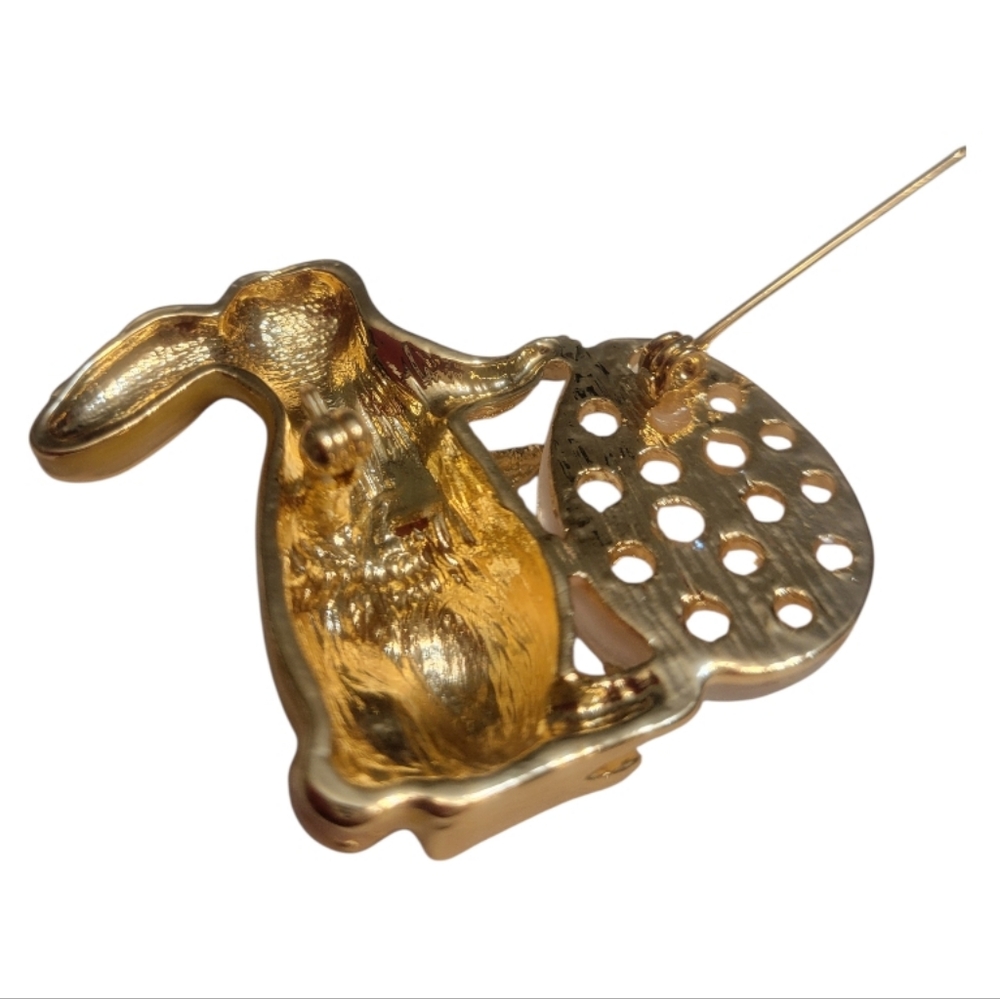 Easter Bunny Brooch - Picture 4 of 5